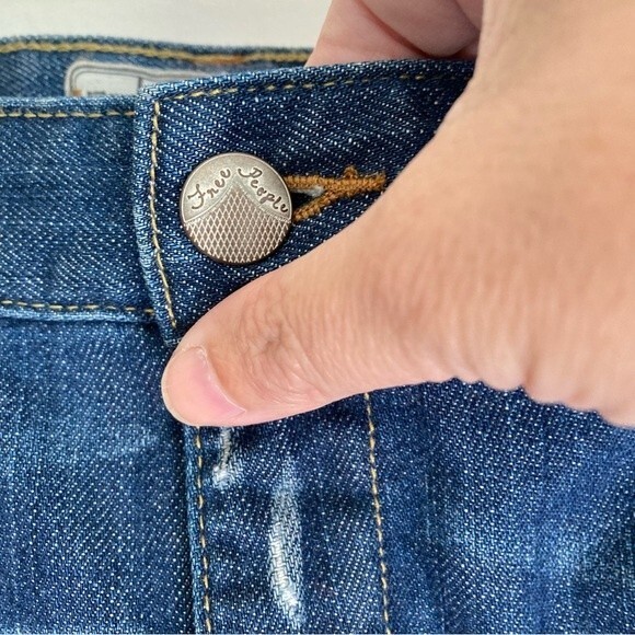 Free People Women’s Patchwork Crochet Haynes jeans size 30. EUC - Picture 7 of 12